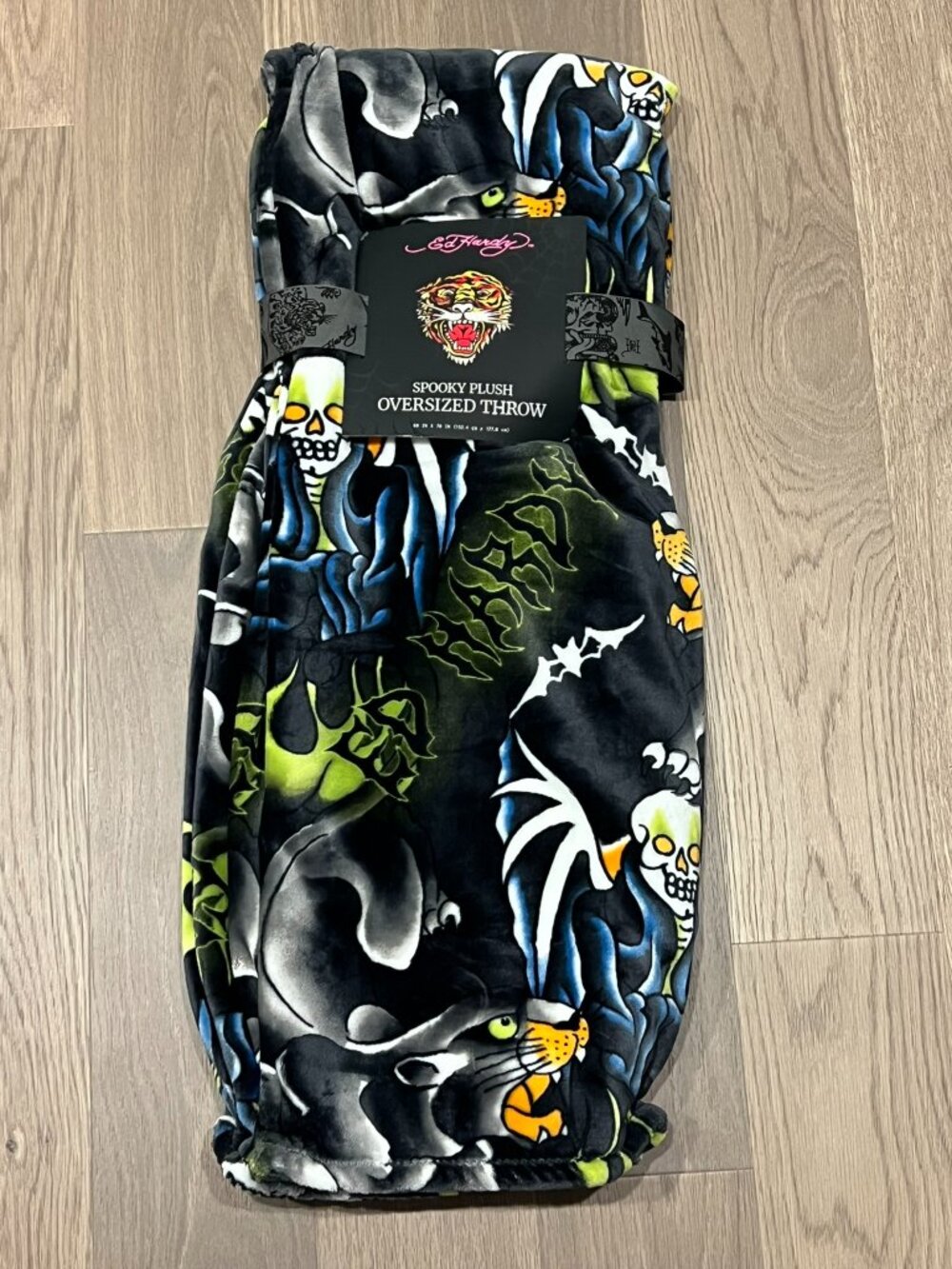 ED HARDY Black Plush Throw Blanket 60x70 Y2K Tattoo Panther Bats Skull Halloween